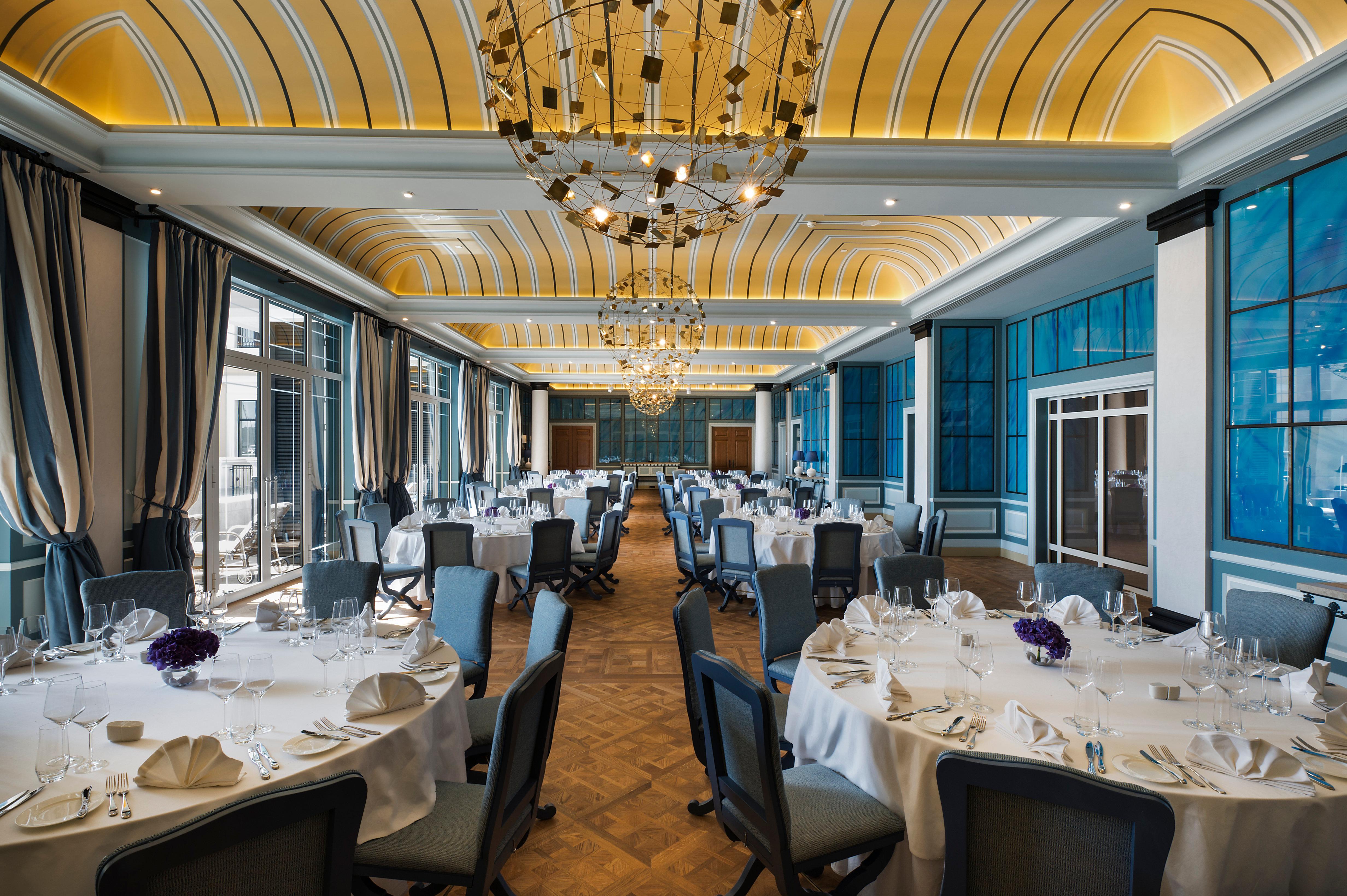 Regent Porto Montenegro Тиват Екстериор снимка The Long Room