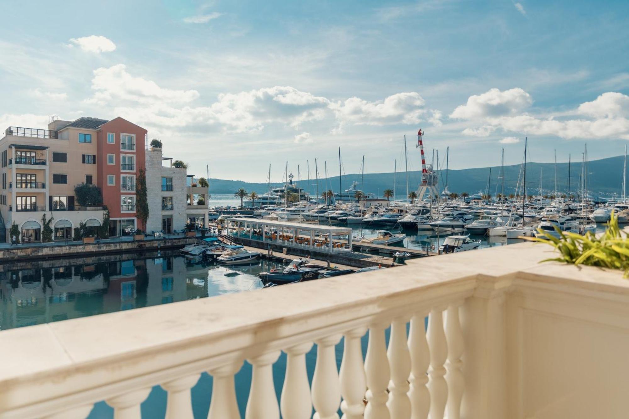Regent Porto Montenegro Тиват Екстериор снимка View of the port of Porto Cervo