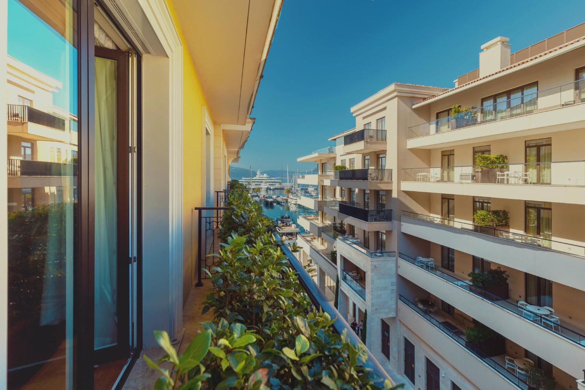 Regent Porto Montenegro Тиват Екстериор снимка View from the balcony of a hotel room