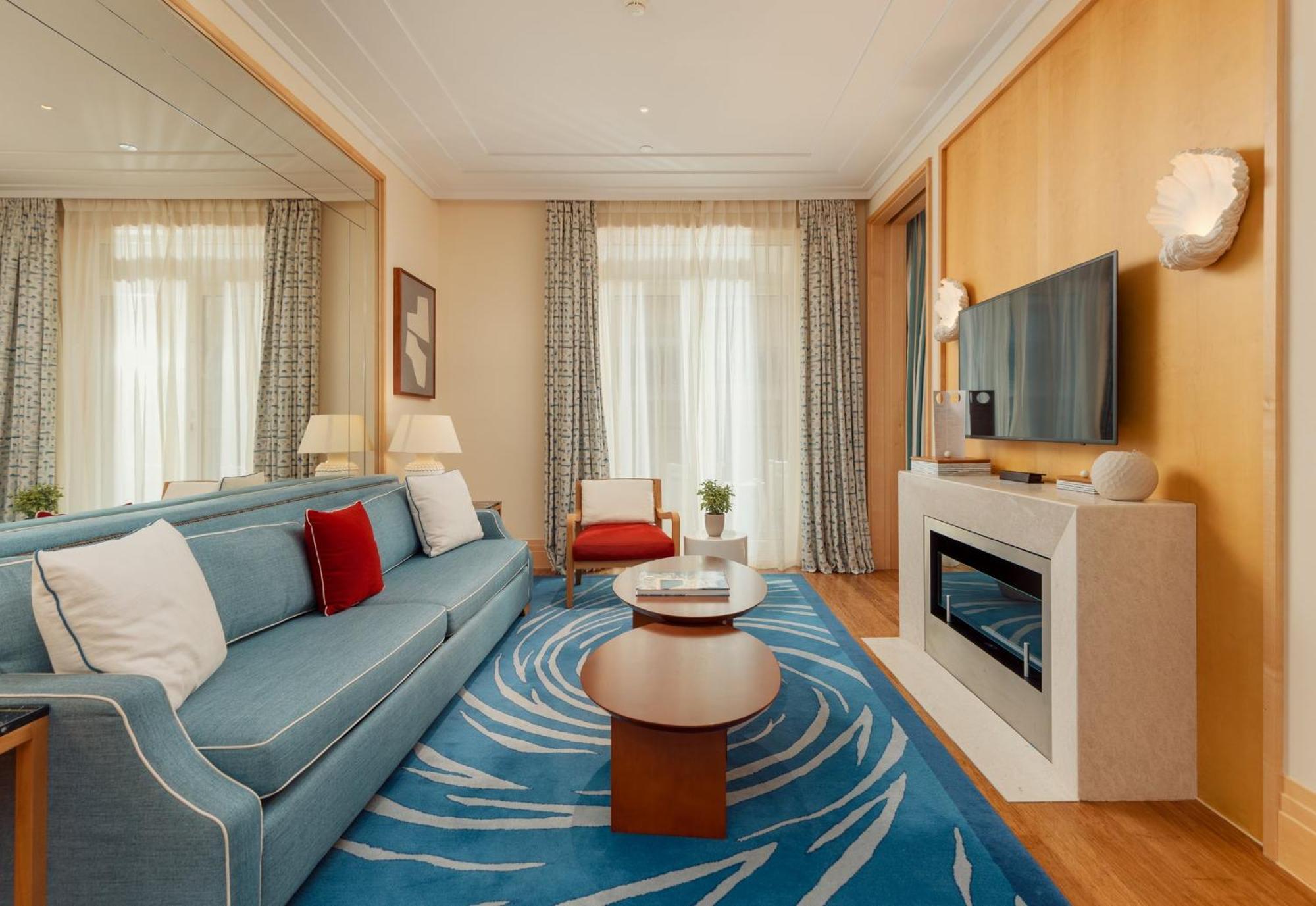 Regent Porto Montenegro Тиват Екстериор снимка Living room